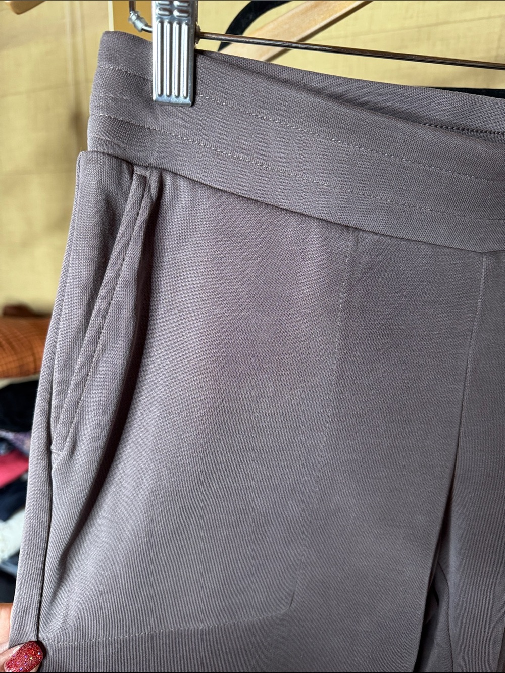 Pure Jill Eggplant Purple TENCEL Modal Slim Leg Knit Pants XSP Like New - Picture 4 of 7